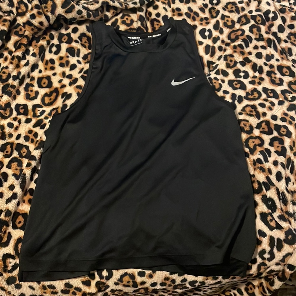 Nike tank
